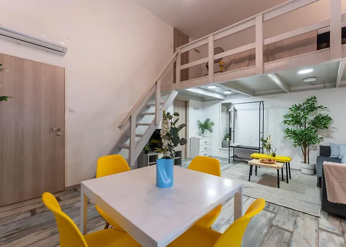Enigma Estate بودابست